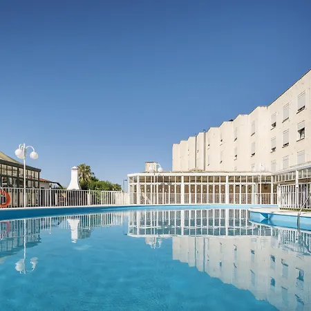 فندق Ilunion Lomas 4*