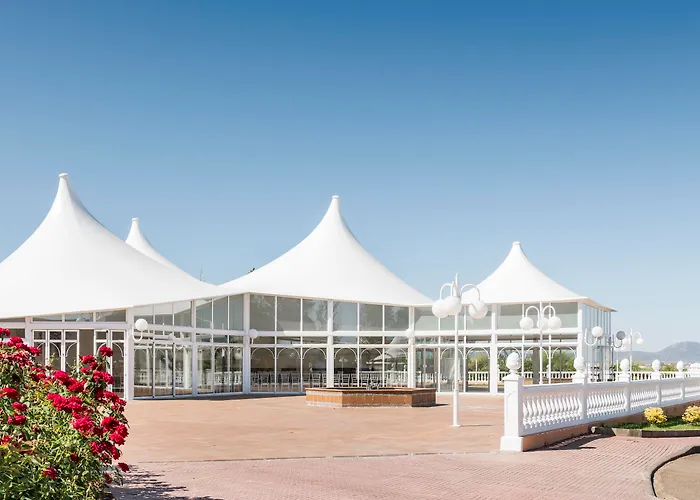 Hotel Ilunion Lomas 4*