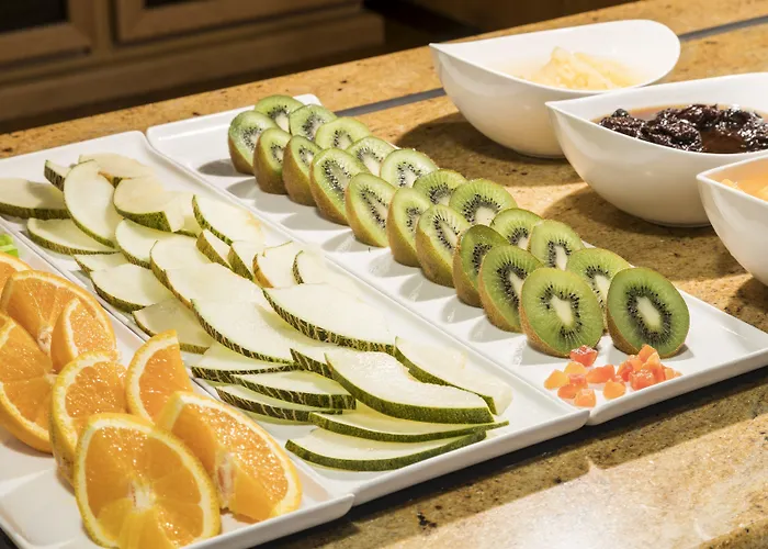 מלון Ilunion Lomas מרידה