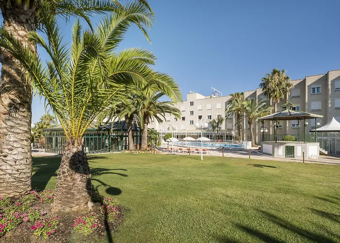 Hotel Ilunion Lomas 4*