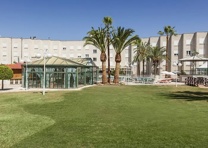 Ilunion Lomas 4* מרידה